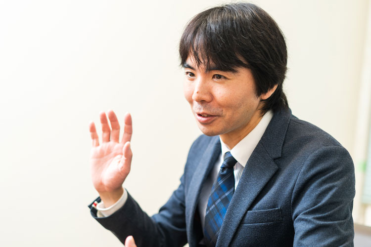 Shogi Master Yoshiharu Habu Reveals How Deep Learning Is Transforming the  Game, Stories, Global